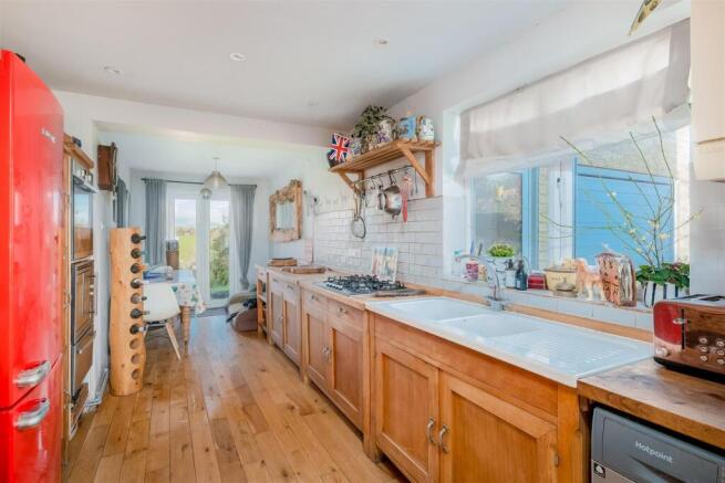 16 Nine Acres Lane 20263-6.jpg