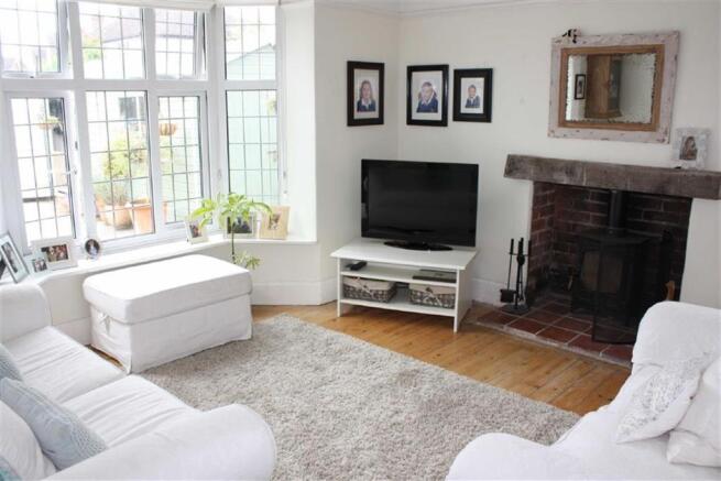 Attractive Lounge