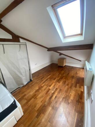 1 bed Apartment to rent Image 12