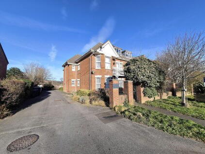 73 Poole Road, Upton, Poole, BH16