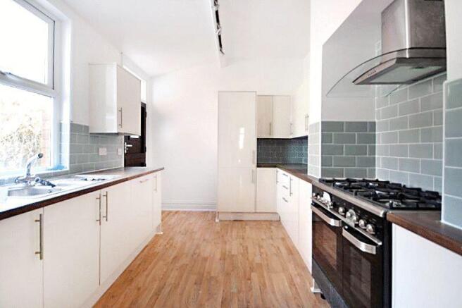 RP00186-I-14EstcourtAvenue11thAug2014(10)