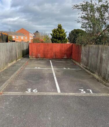 milton parking.jpeg