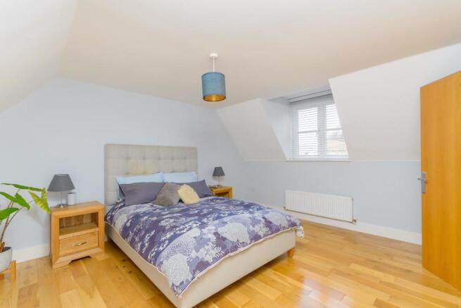 EVIRDTNARRUCKCALB20 - Bedroom D.jpg