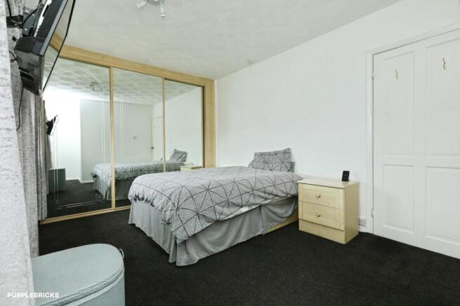 2 bed Sheltered Housing for sale Image 9