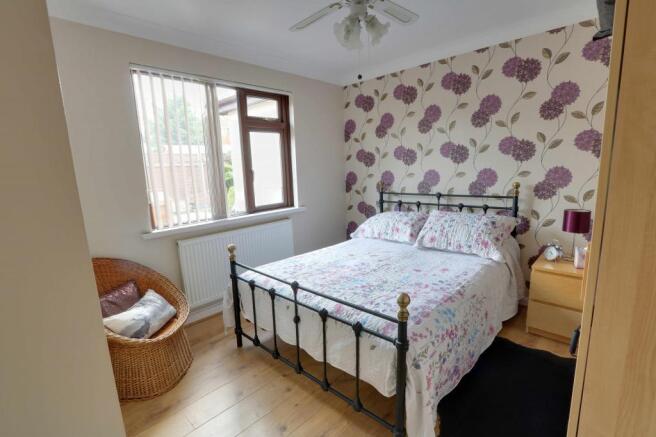 Bedroom 2 (Double)