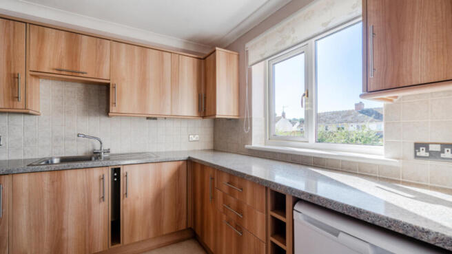 2 bed Flat for sale Image 9