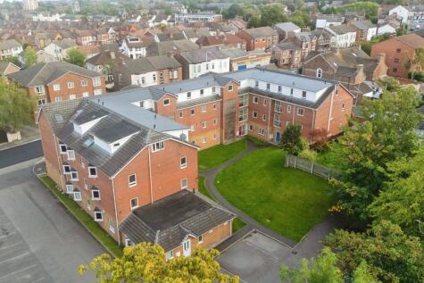 Flat 29, The Grange, 506 Old Chester Road, Birkenhead CH42 4PE