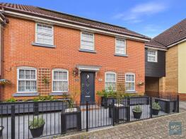 3, Chaffinch Road, Bury St. Edmunds IP32 7GN