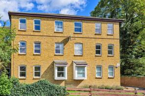 Flat 2, 45 New Belmont House, Manor Mount, London SE23 3PU