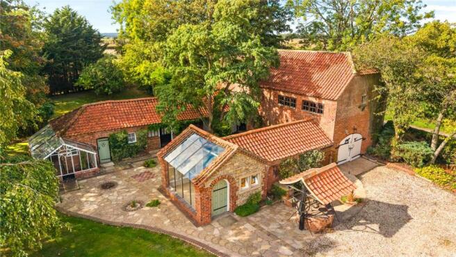 Southfield Road, North Kelsey, Lincolnshire, LN7 photo 4