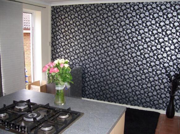 Kitchen/dining rm x2
