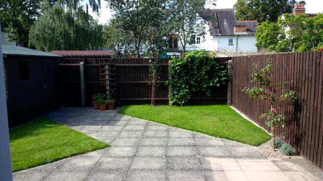 IMG_20210924_130011172 Back Garden.jpg
