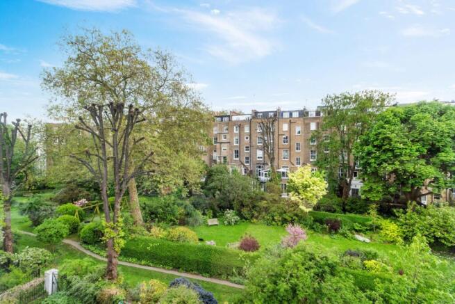 property in Elgin Crescent,
Notting Hill, W11