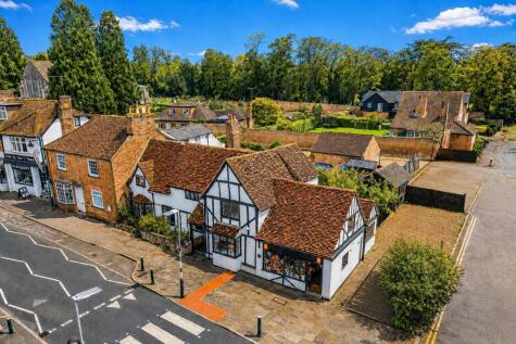 High Street, Wheathampstead, St. Albans, Hertfordshire, AL4