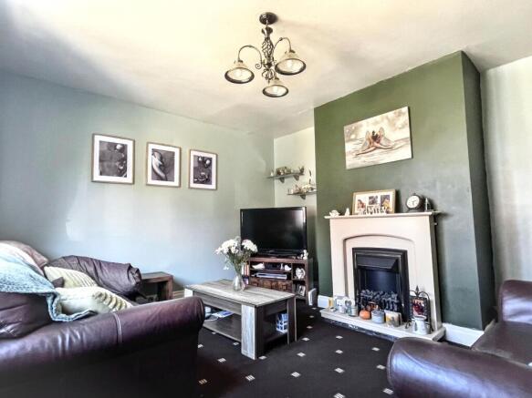 3 bed Terraced for sale Image 6