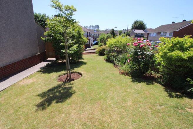 Side Garden 