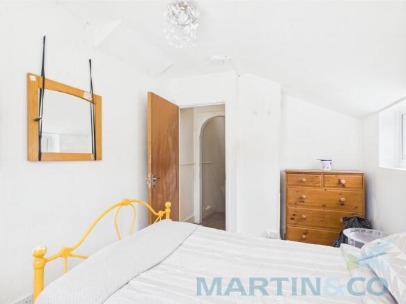 Bedroom 2 Pic 1
