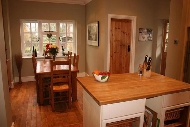 kitchen1.JPG