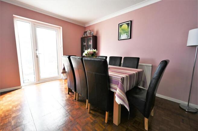 Lounge / Dining Room