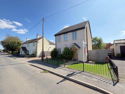 Edgmond Gardens, Off Long Street, Wheaton Aston, ST19 9FB