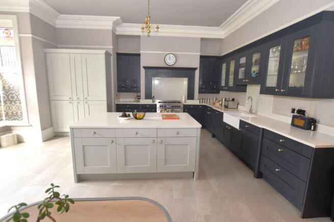 Waterford Road, Oxton, CH43 photo 4