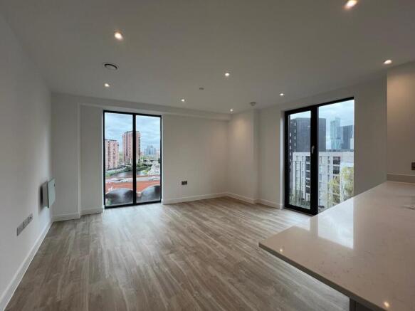 PHOTO-2024-04-23-...