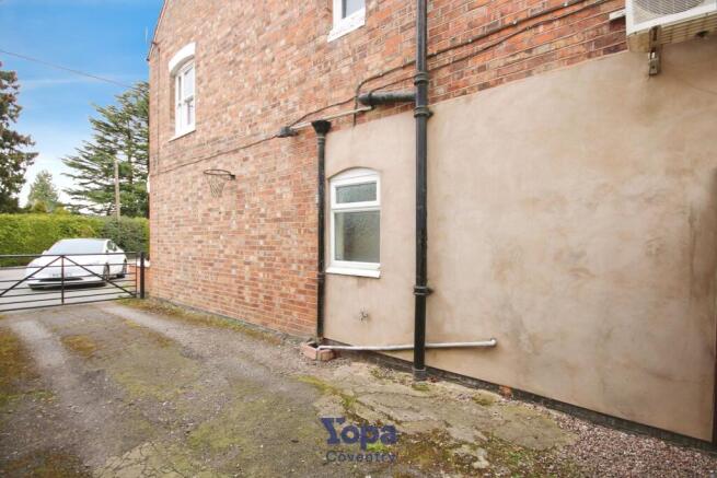 3f0fa357-Side 20Access 202.JPG