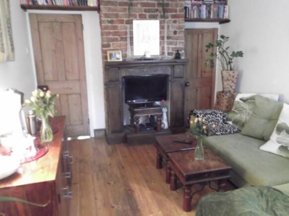 Photo 3