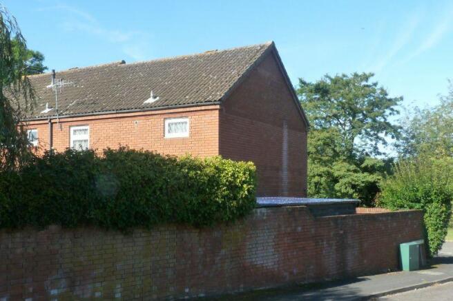 Side of property wit