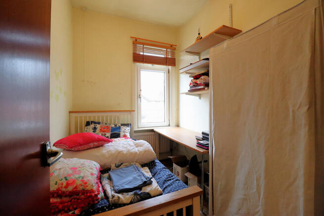 3 bed Terraced for sale Image 12