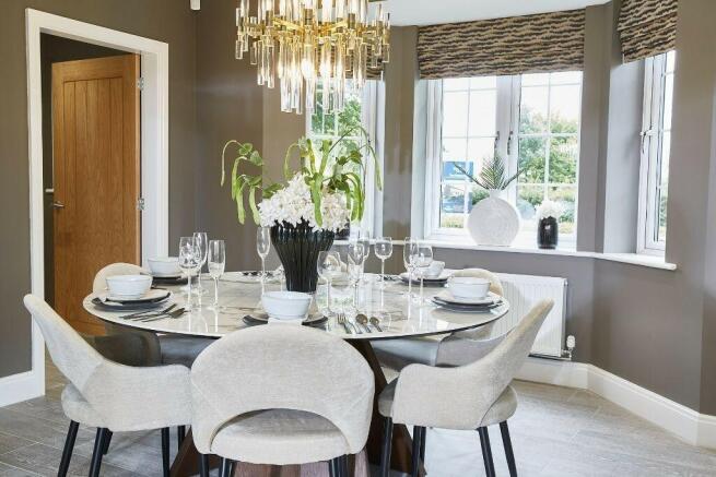 4 bed Detached for sale Image 4