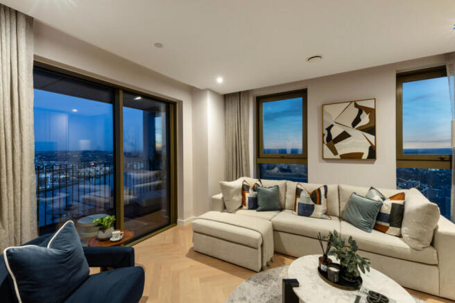 101033_Flat-37.06-222-Marsh-Wall (32).jpg