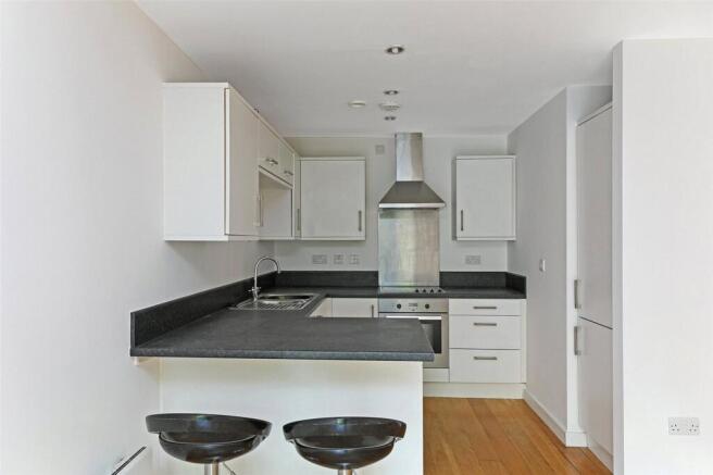 1 bed Apartment for sale Image 7