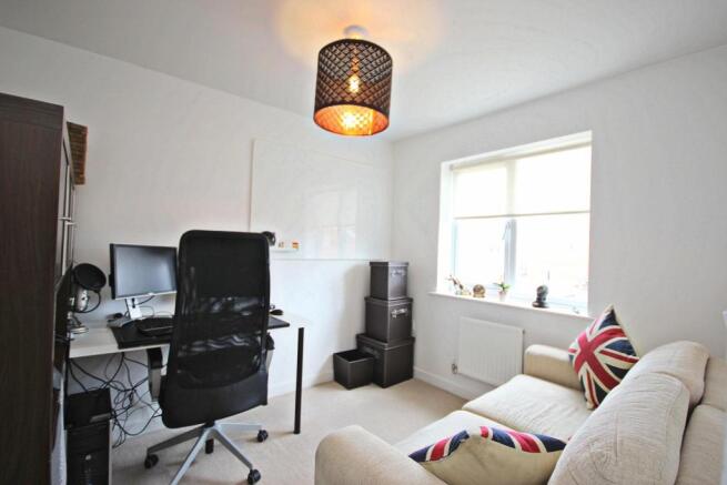 Photo 10