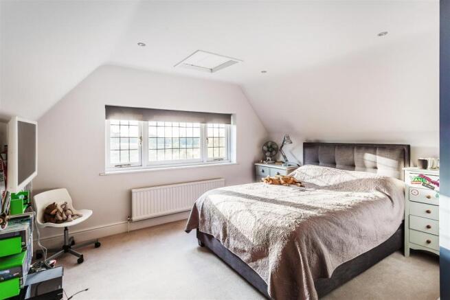 house. estate agency Hindhead