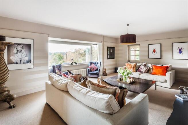 house. estate agency Hindhead