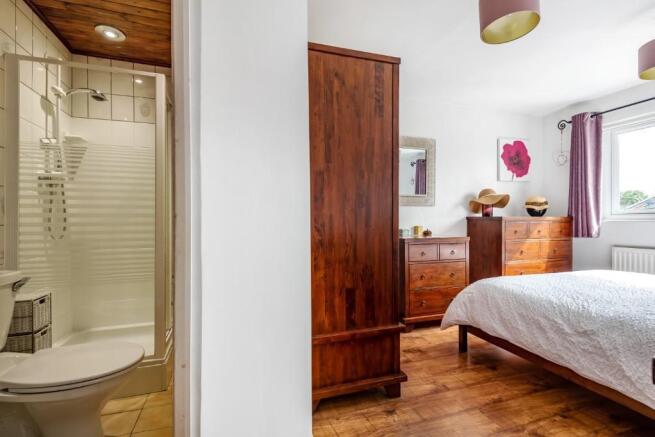 Bedroom One En Suite