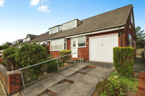 16, Kenmor Avenue, Bury BL8 2DY