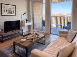 Flat 404, Farloe House, Summerstown, London SW17 0HJ