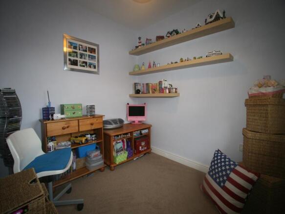 Photo 12