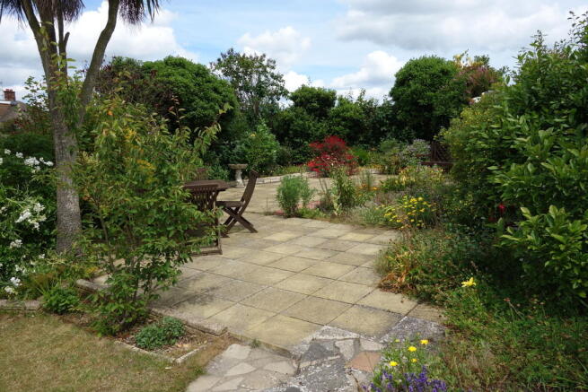 Photo 12