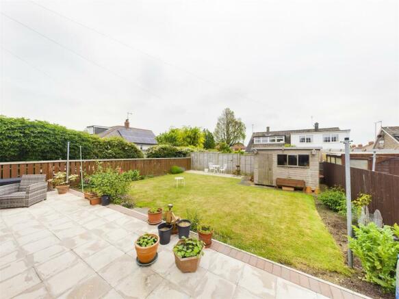 3 bed Detached Bungalow for sale Image 7