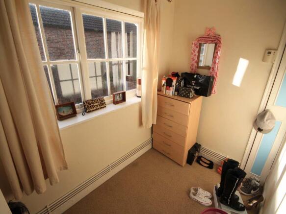BOX ROOM