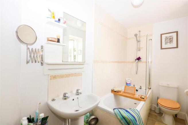 3 bed Detached for sale Image 10