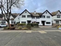 3, Leas Gardens, Westcliff-on-sea SS0 8JL