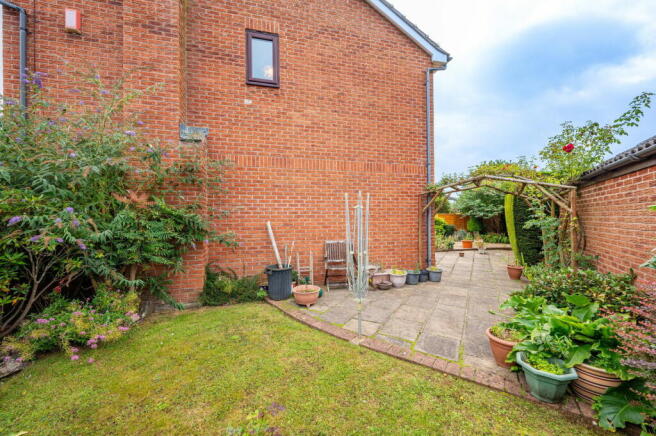Photo 27
