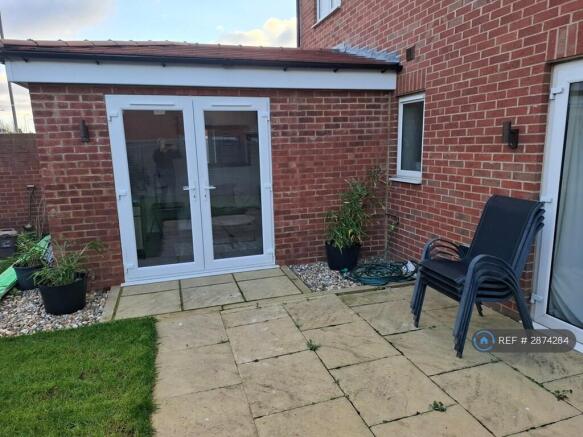 Lounge Extension