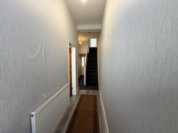 Entrance Hallway.jpeg