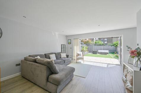 Milford Mews, Streatham Hill, London, SW16