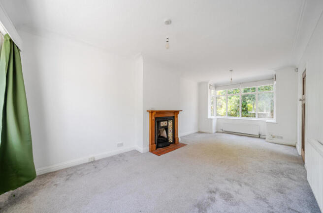 3 bed Semi-Detached for sale Image 8